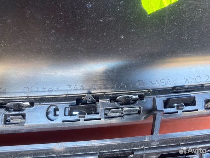 Решетка радиатора Volkswagen Passat B7 универсал