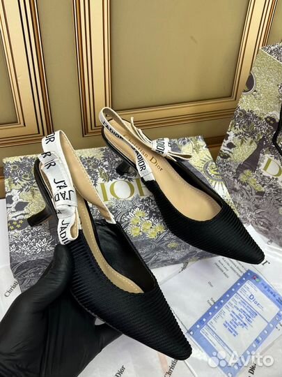Туфли Christian Dior женские