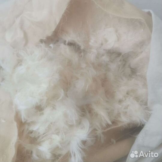 Пуховая перина,старая подушка бу