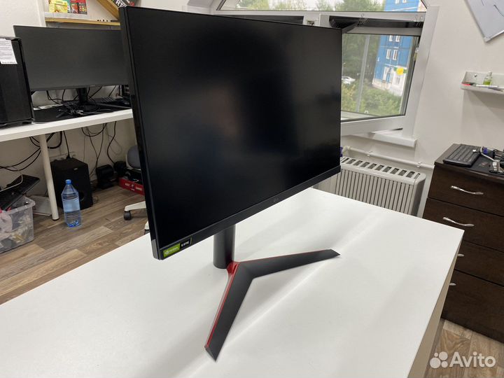 Монитор LG UltraGear 27' / 144 Гц
