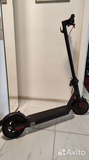 Электросамокат Xiaomi Mijia M365 Pro, black