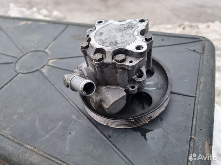 Насос гур Peugeot 406 1.8 пежо 7691955195 XU7JP4