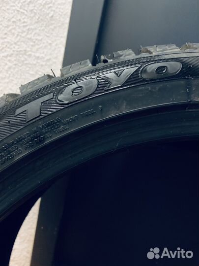 Toyo Observe Ice-Freezer 175/35 R20 102T