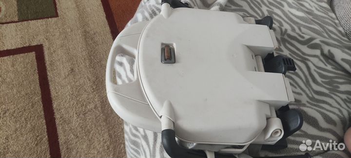 Стульчик для кормления peg perego