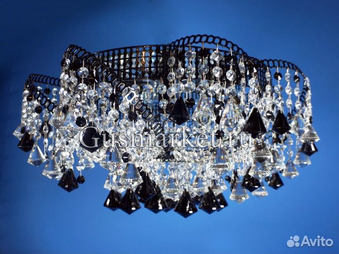 Хрустальная люстра 