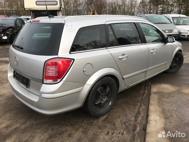 Разбор на запчасти Opel Astra H