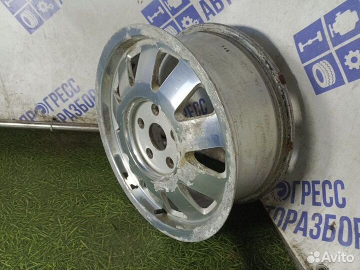 Оригинальны литой диск audi R15