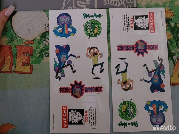 Наклейки Rick and Morty