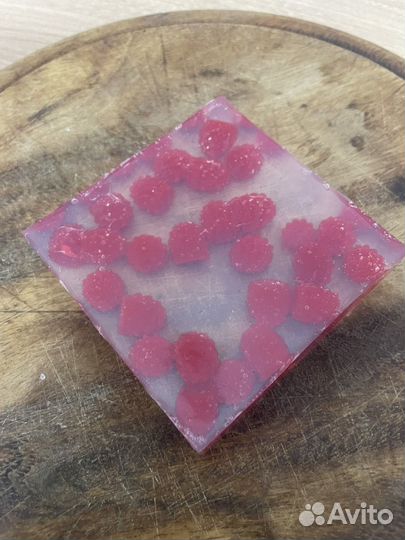Мыло ручной работы малиновая мечта
