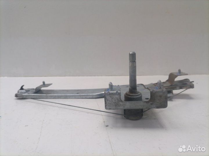 Стеклоподъемник задний правый Renault Duster