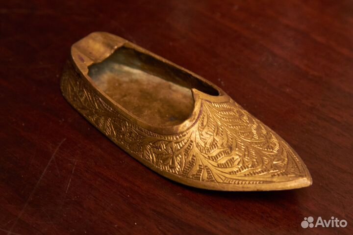 Пепельница башмак, латунь, антиквариат