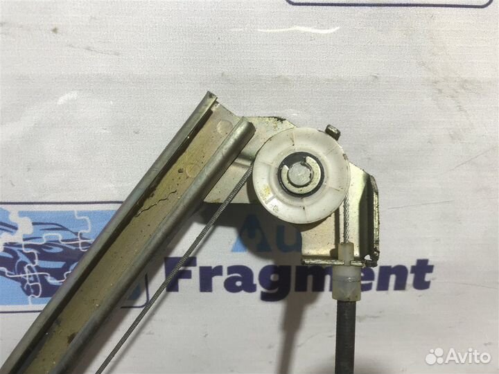 Стеклоподъемник задний правый Лада Калина 21126