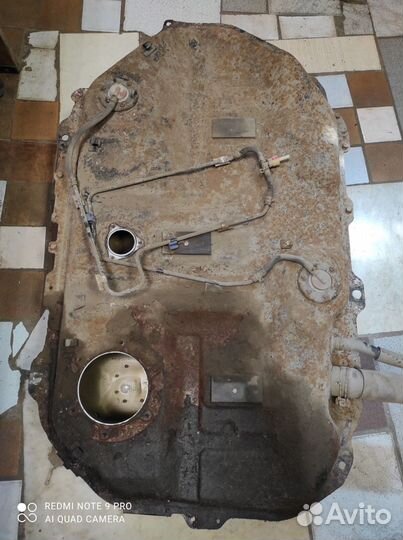 Бак топливный Mitsubishi Lancer 9