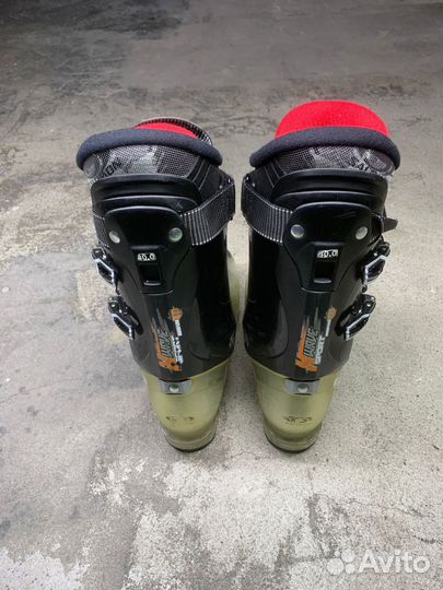 Горнолыжные ботинки 30см Salomon Wave Xsport110