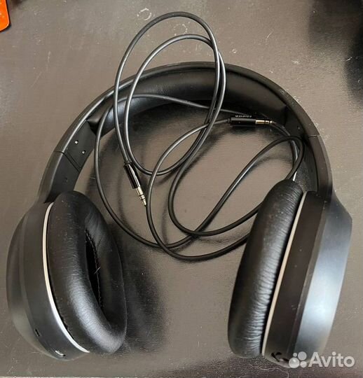 Наушники беспроводные Edifier W800BT