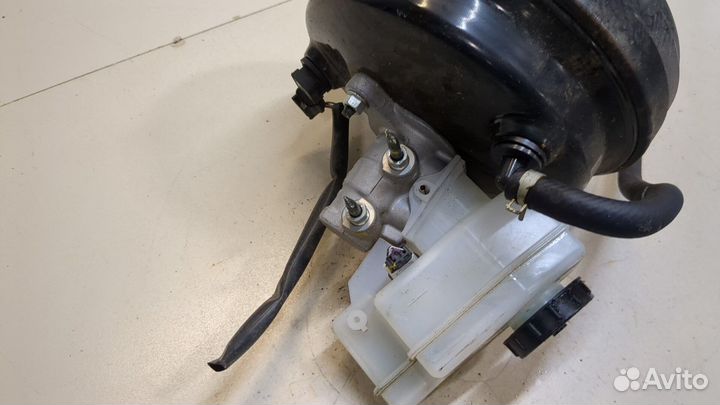 Цилиндр тормозной главный Infiniti Q50, 2015