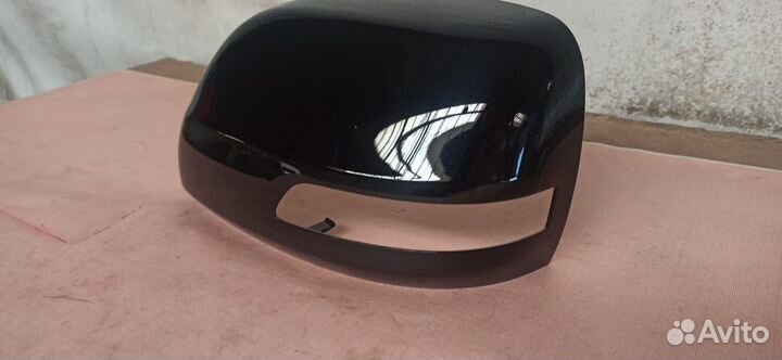 Кожух зеркала Toyota Land Cruiser 150 87945-60050
