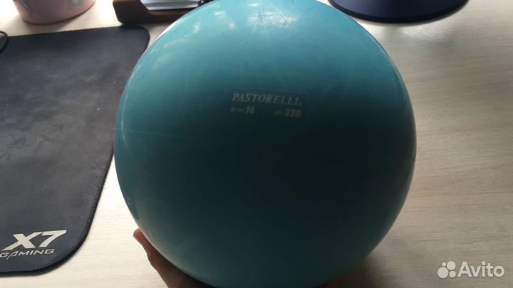 Гимнастический мяч