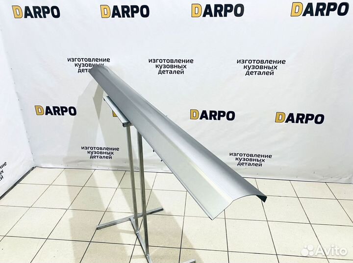 Порог левый на Ford Focus 2 хетчбек