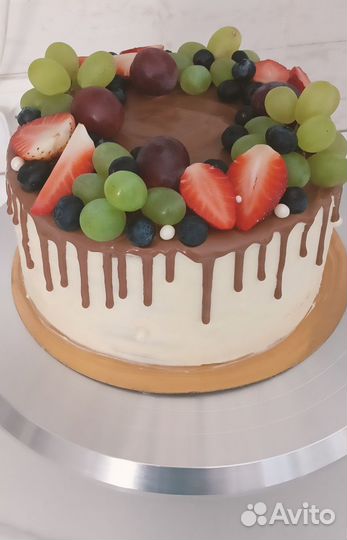 Торты, бенто, капкейки на заказ