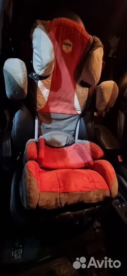 Автомобильное детское кресло