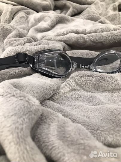 Очки для плавания Joss