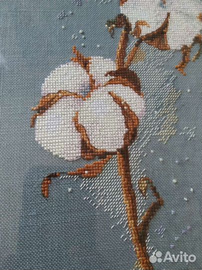 Картина, вышитая крестиком