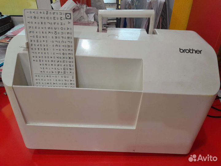 Швейная машина Brother innov is 600