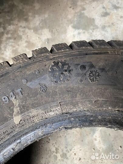 Kumho I'Zen KW22 205/65 R15 94