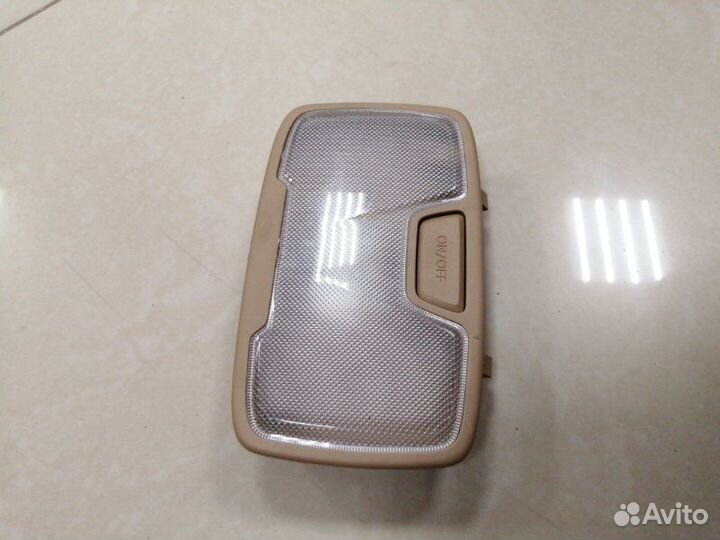 Плафон подсветки салона Hyundai Sonata YF G4KJ