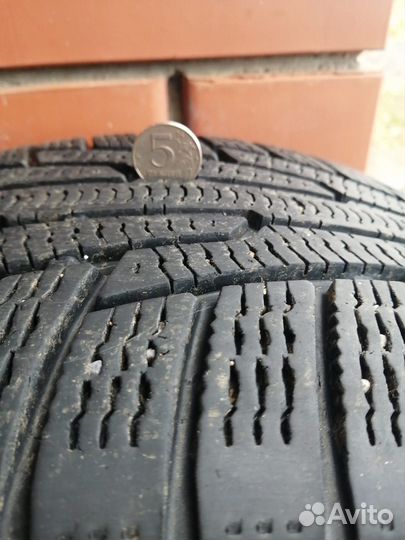 Nokian Tyres Hakkapeliitta R 235/55 R17