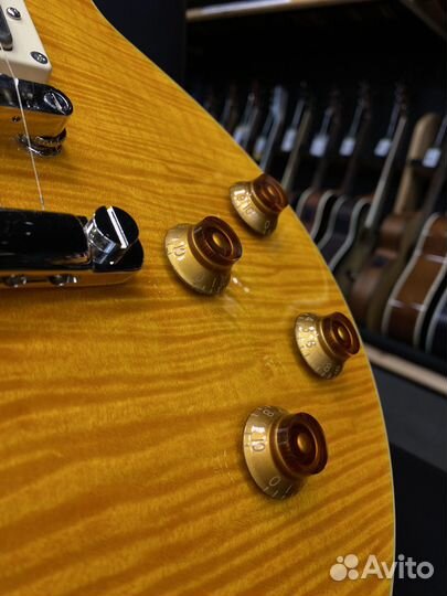 Cort CR250 ATA электрогитара