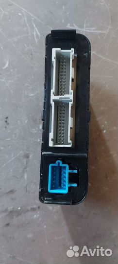 Блок управления на Cadillac CTS 1