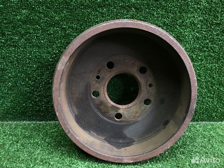 Тормозной барабан задний левый Nissan Terrano F4R