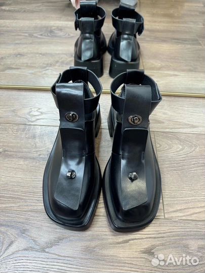 Ботинки женские осенние 40 размера