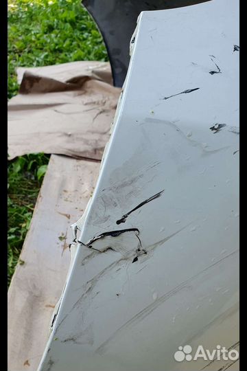 Передний бампер nissan leaf