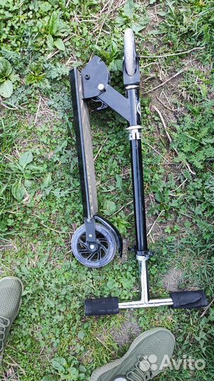 Самокат-снегокат