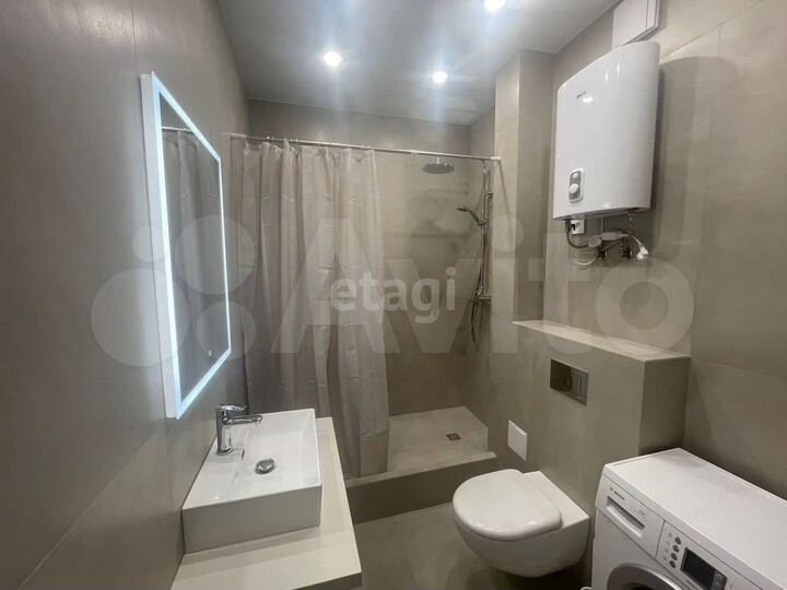 2-к. квартира, 40 м², 9/20 эт.