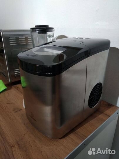 Льдогенератор Hurakan HKN-IMF 12M