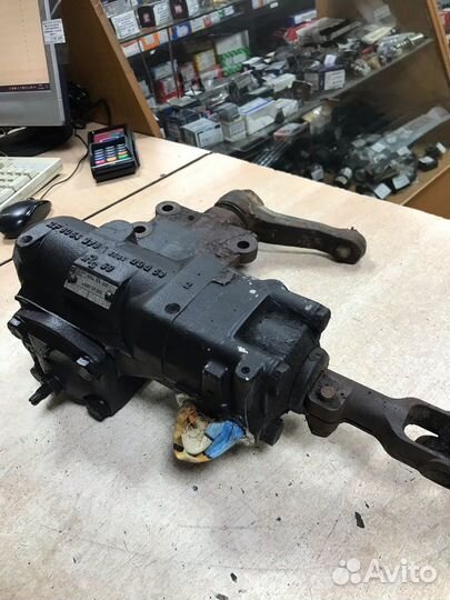 Nissan terrano/terrano.II (R20) рулевой редуктор