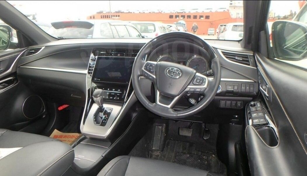 Toyota Harrier: фото владельца