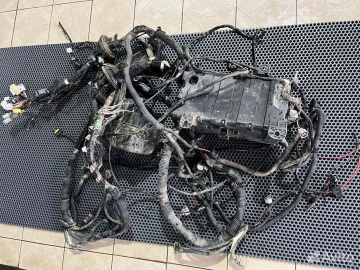 Проводка под капот Toyota Tundra, Sequoia