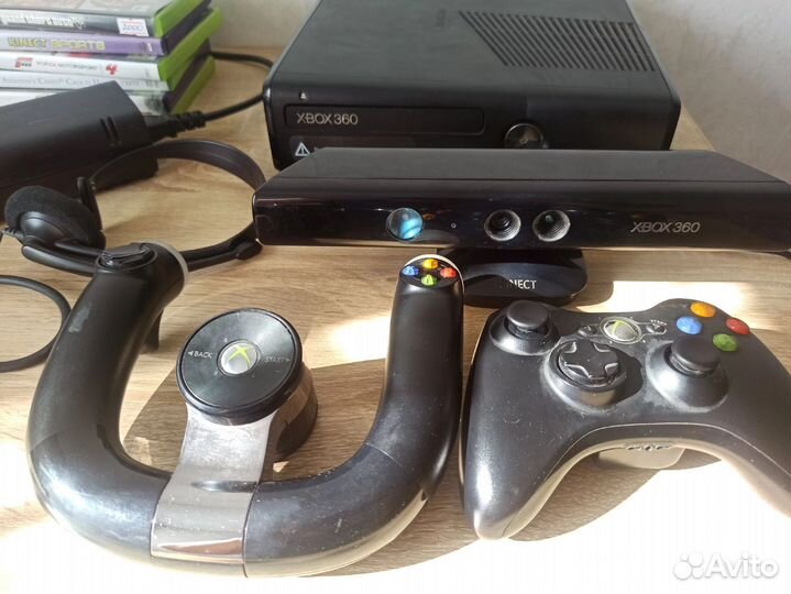Xbox 360s