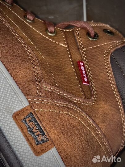 Ботинки мужские levis