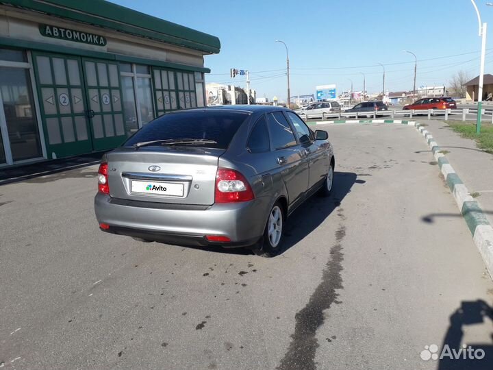 LADA Priora 1.6 МТ, 2010, 191 215 км