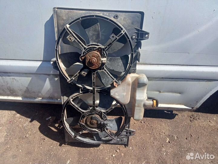 Диффузор с вентиляторами Mazda 6 GG