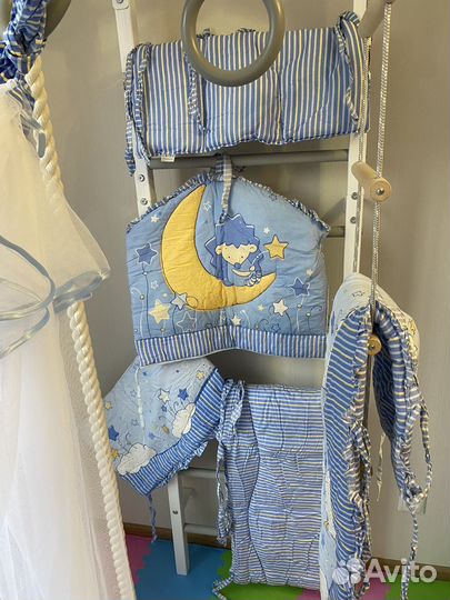 Бортики в детскую кроватку