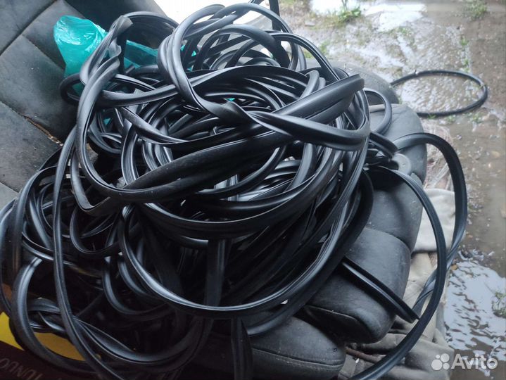 Уплотнитель лобового стекла ford (универсальный)