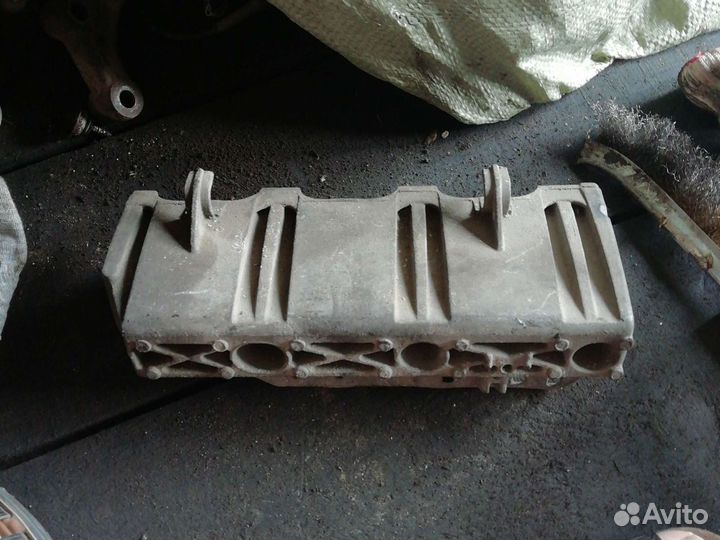 Кронштейн выпускного коллектора рено меган 2++