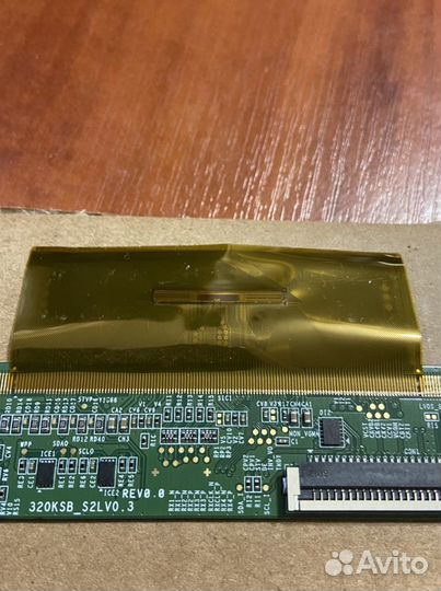 Sony KDL-32RD303 планка Матрицы